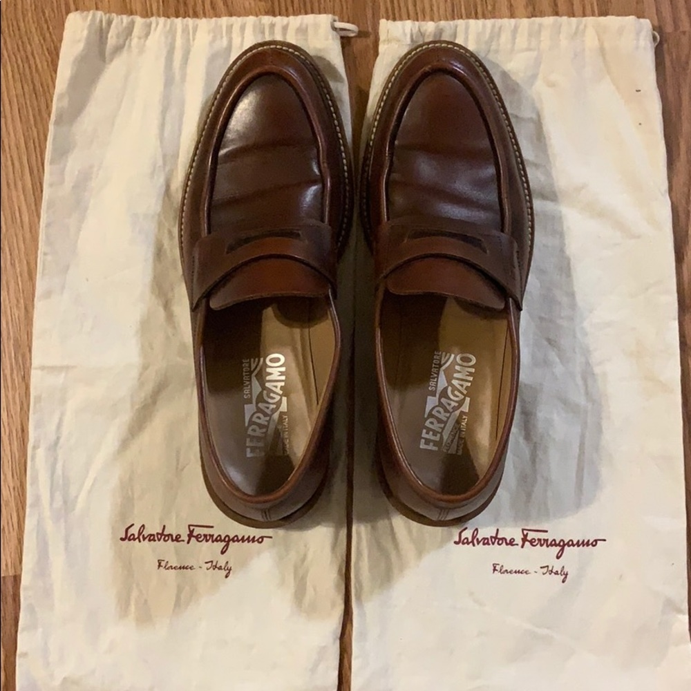 Salvatore Ferragamo Penny Loafers 7M